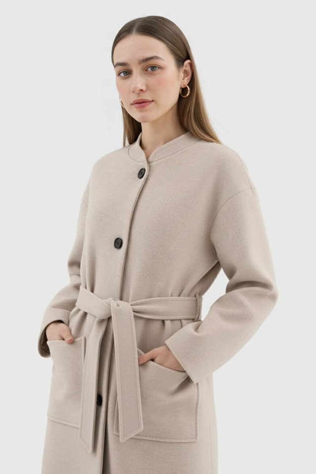 Franca Winter Coat with Crew Neck in Beige, view 1