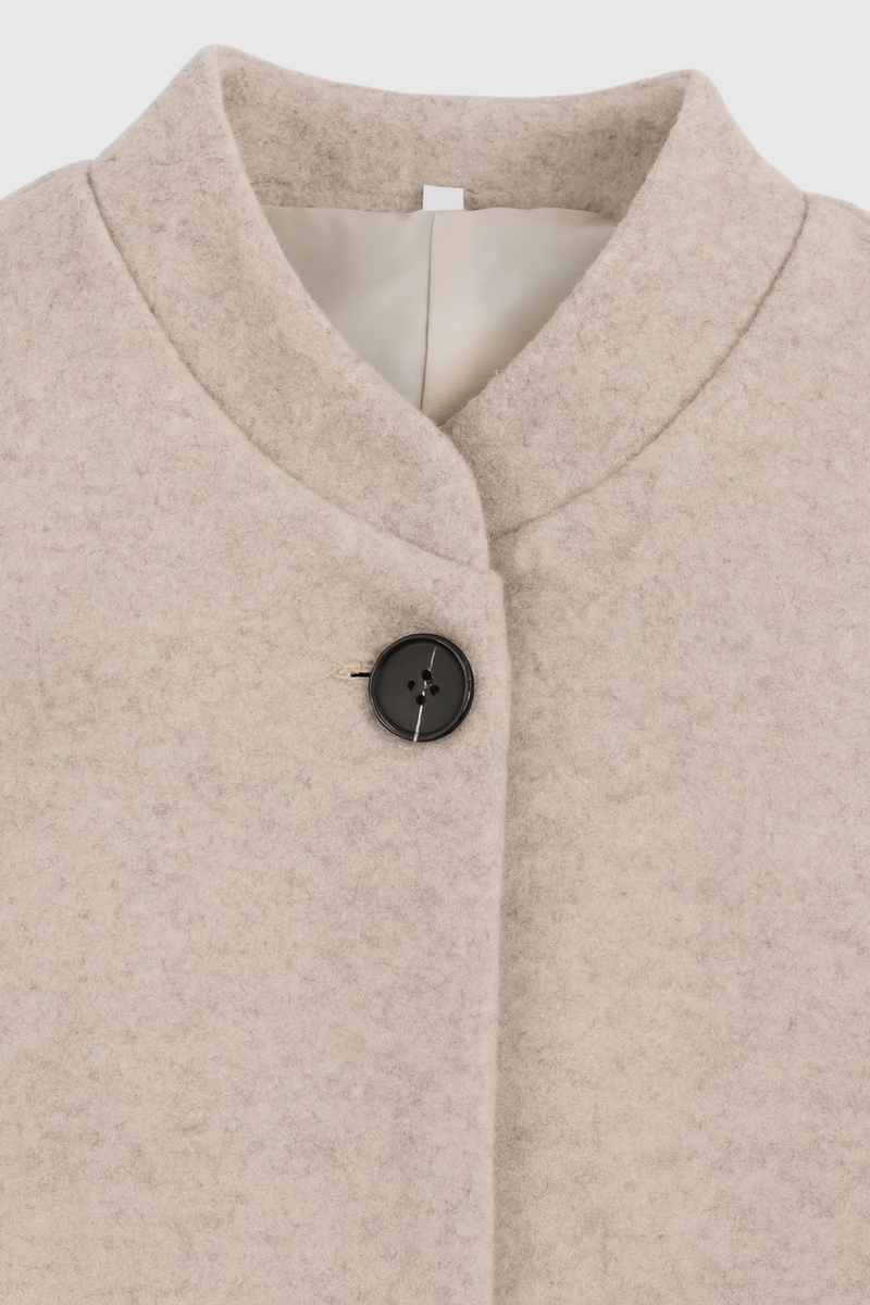 Franca Winter Coat with Crew Neck in Beige, view 5