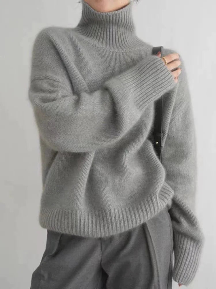 Maren Oversized Turtleneck Pullover Sweater in Beige, view 6